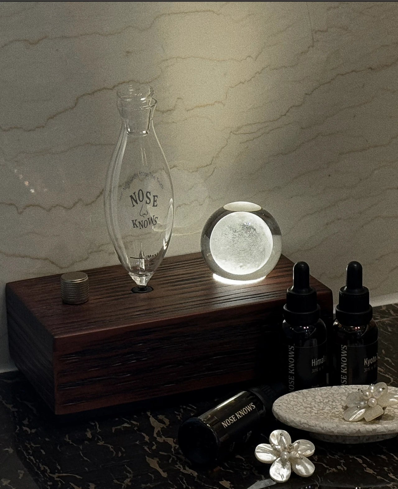 Nose Knows Crystal Ball Aroma Diffuser - Lunar Whisper