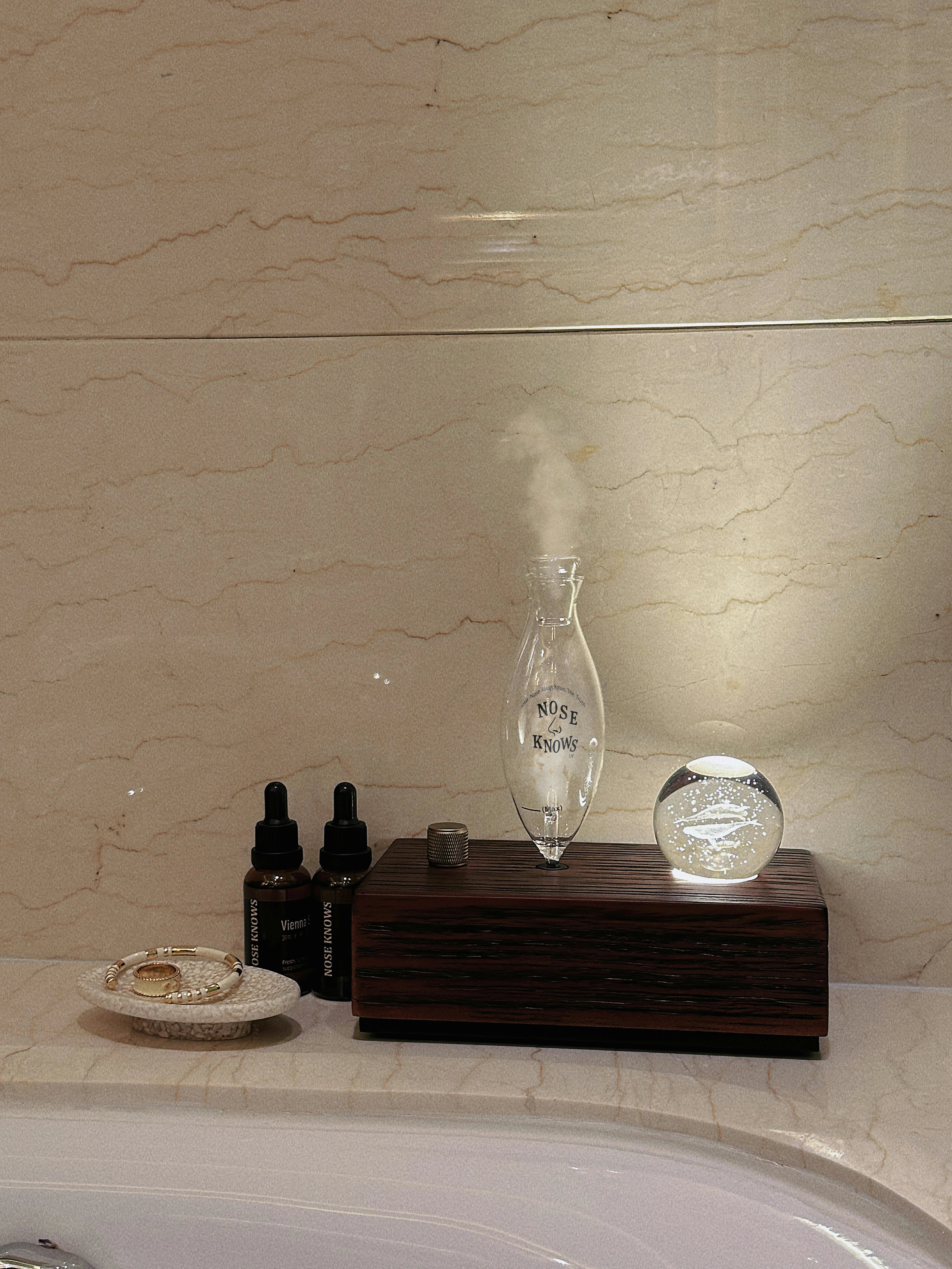 Nose Knows Crystal Ball Aroma Diffuser - Whale Serenade